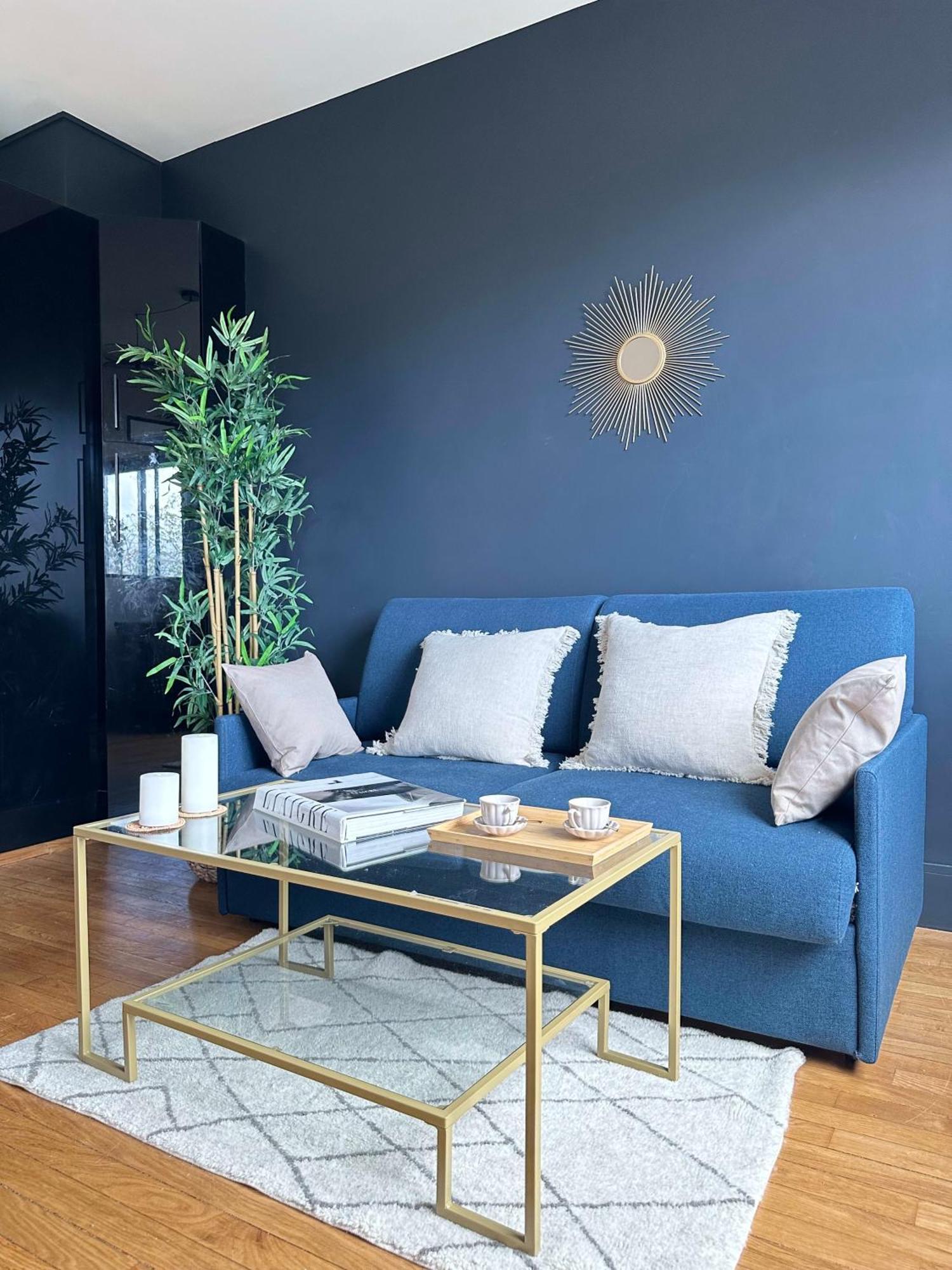 Stylish Apartment With A Balcony In Paryż Zewnętrze zdjęcie
